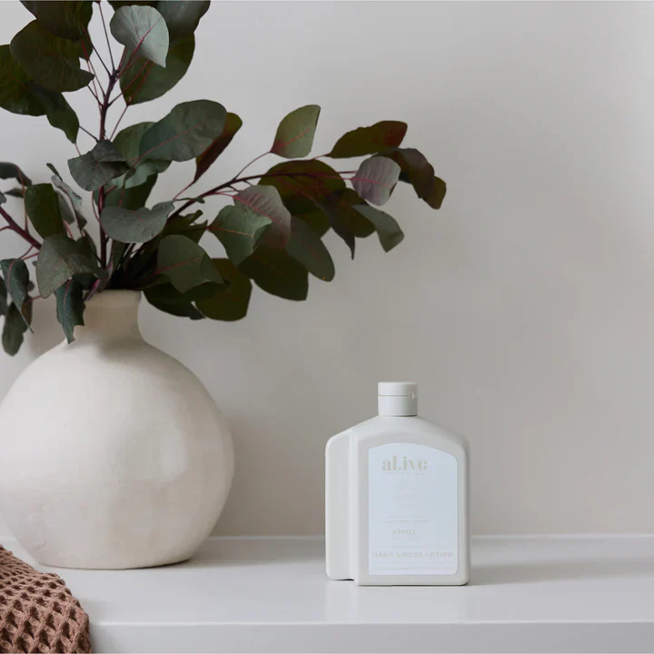 Al.ive Body - 650ml Lotion Refill - Mango & Lychee