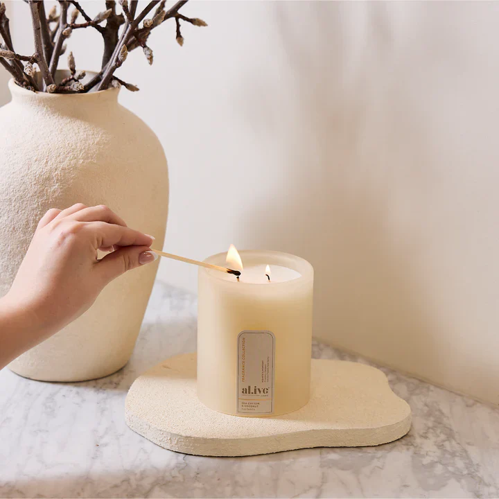 Al.ive Body - Soy Candle - Sea Cotton & Coconut