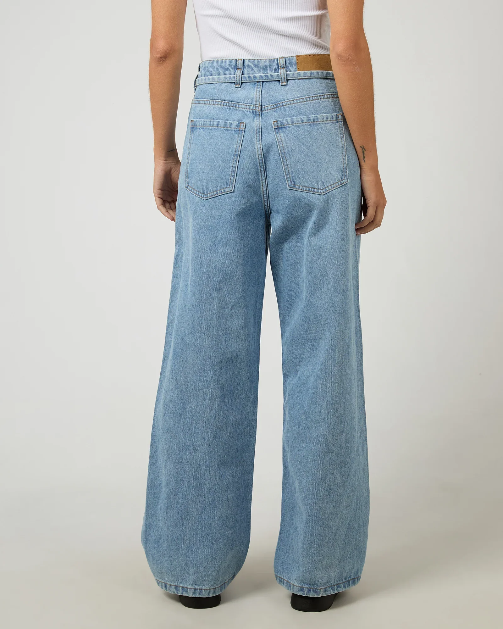 All About Eve - Gia High Rise Baggy - Light Blue - Image 3