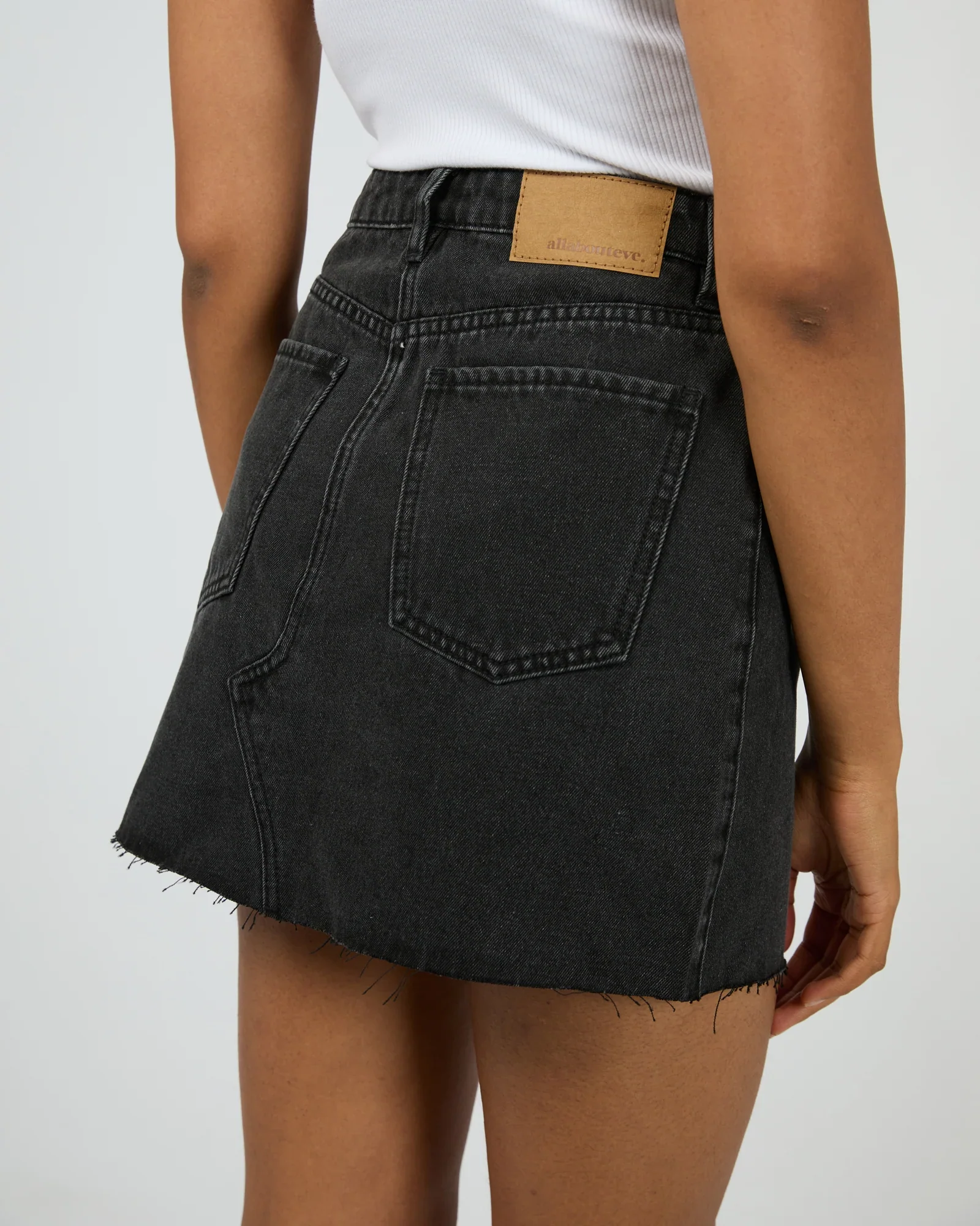 All About Eve - Margot Denim Skirt - Black - Image 6