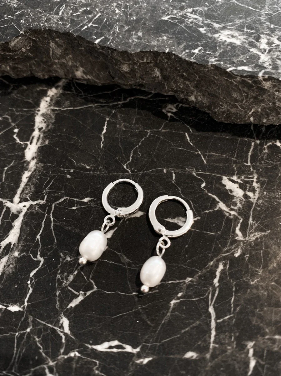 Angels Whisper - Daphne Silver Plated Pearl Earrings - Image 3