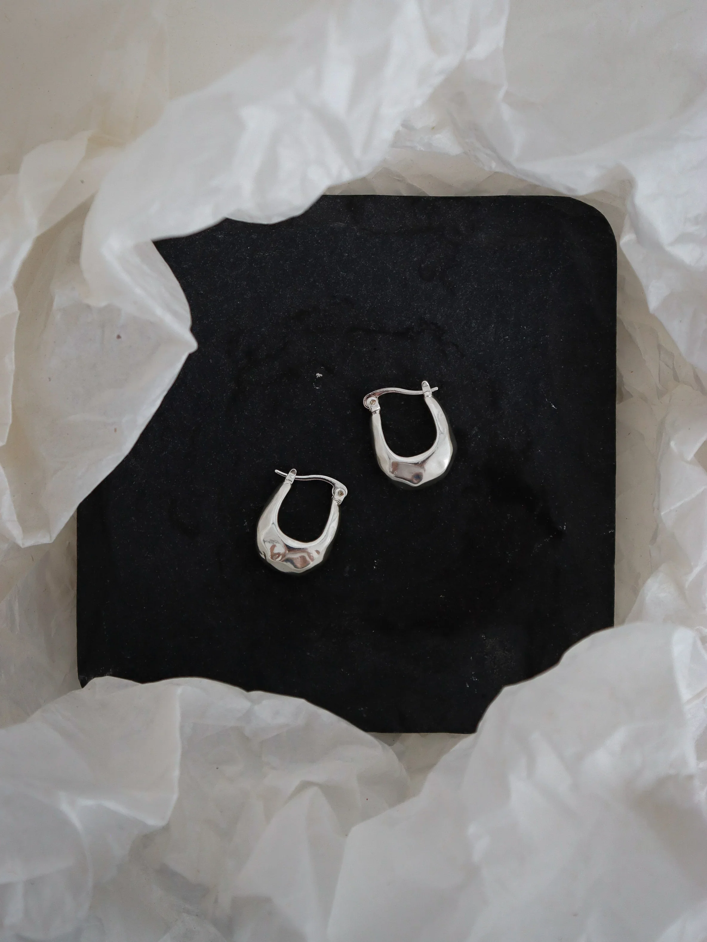 Angels Whisper - Kuba Brushed Sterling Silver Plated Earrings