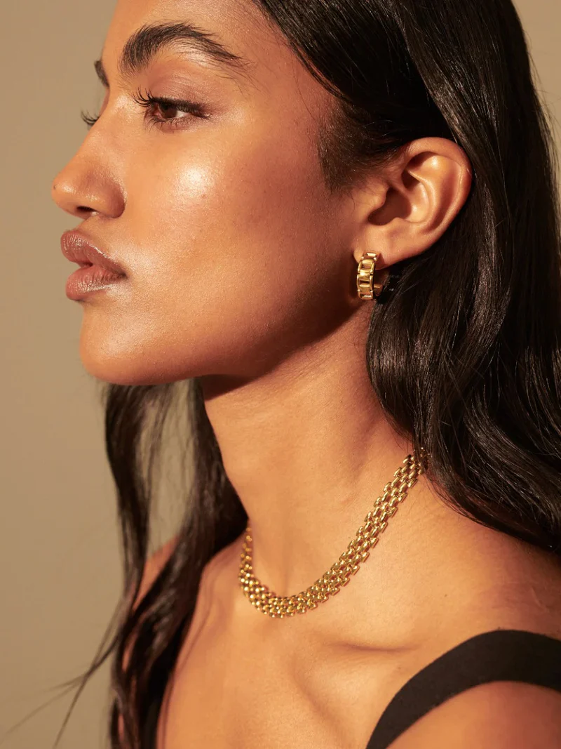 Angels Whisper - Square Chain Hoop 18K Gold Plated Earrings