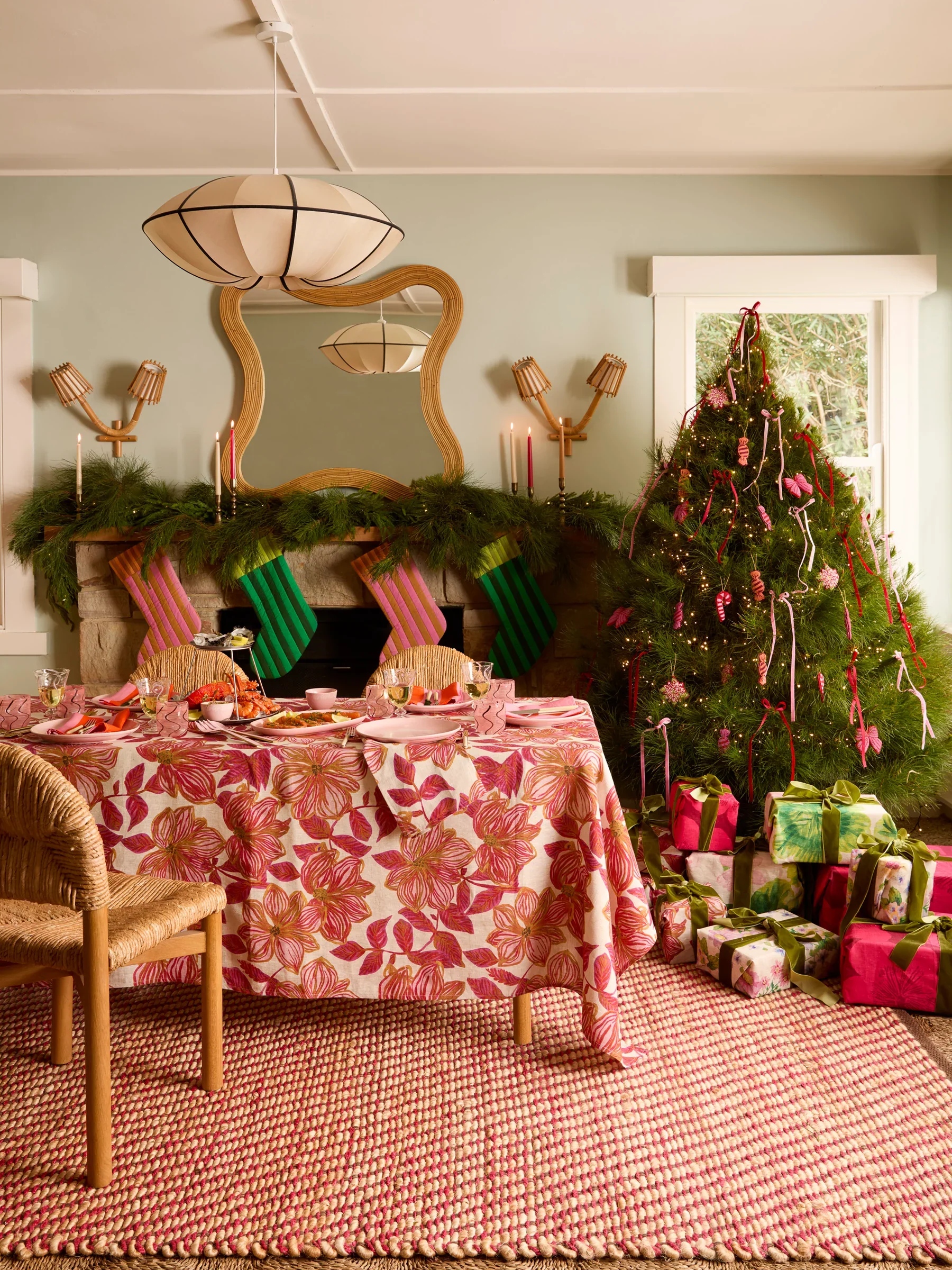 Bonnie & Neil - Azalea Pink Tablecloth - Image 3