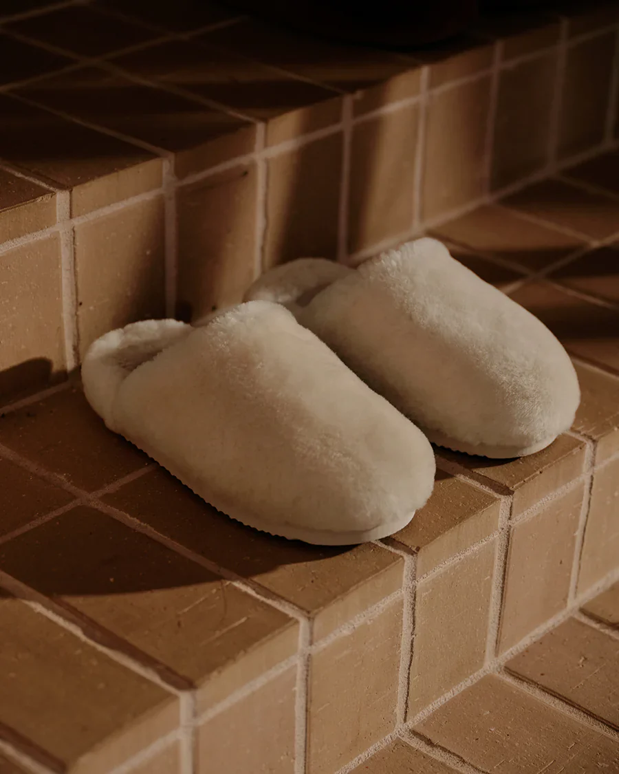 Hommey - Sheepskin Slippers - Cream - Image 2