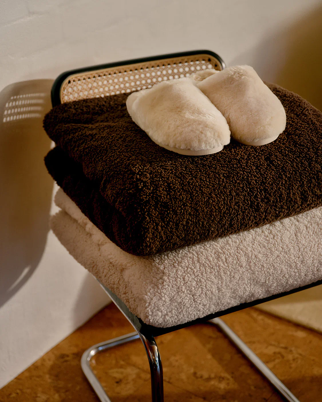 Hommey - Sheepskin Slippers - Cream - Image 3