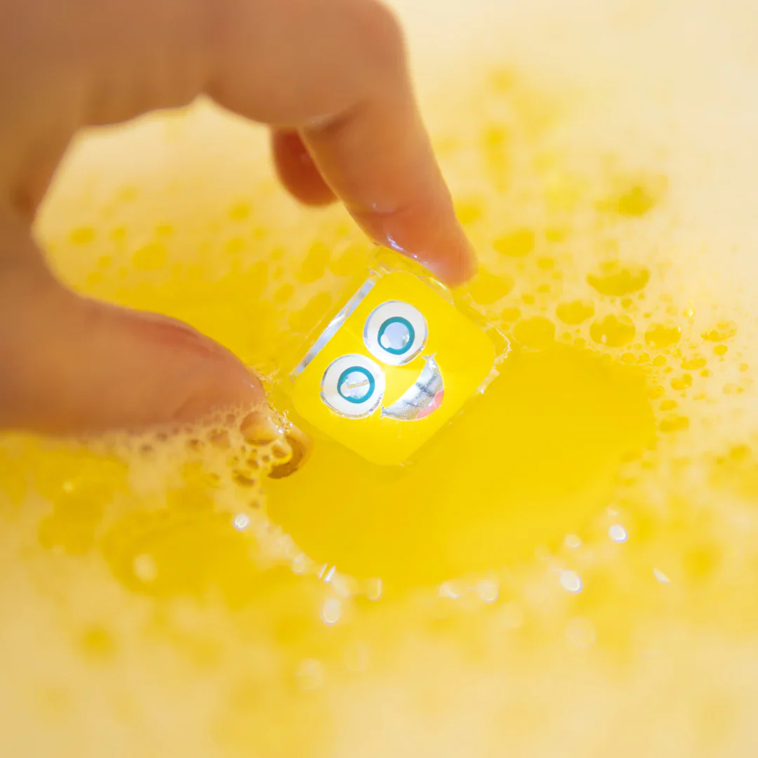 Jellystone Designs - Glo Pal Cube Alex (Yellow) - Image 3