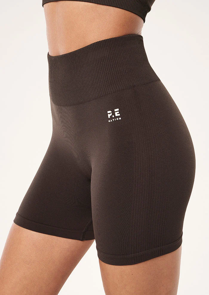 PE Nation - Restore Seamless 5 Inch Bike Short - Coffee - Image 3