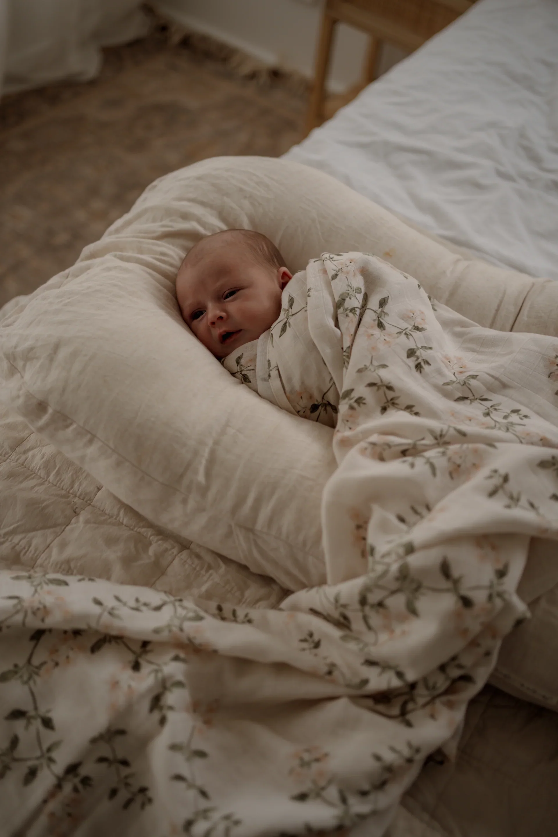 Pop Ya Tot - Fleur Blanche Swaddle Wrap - Image 3