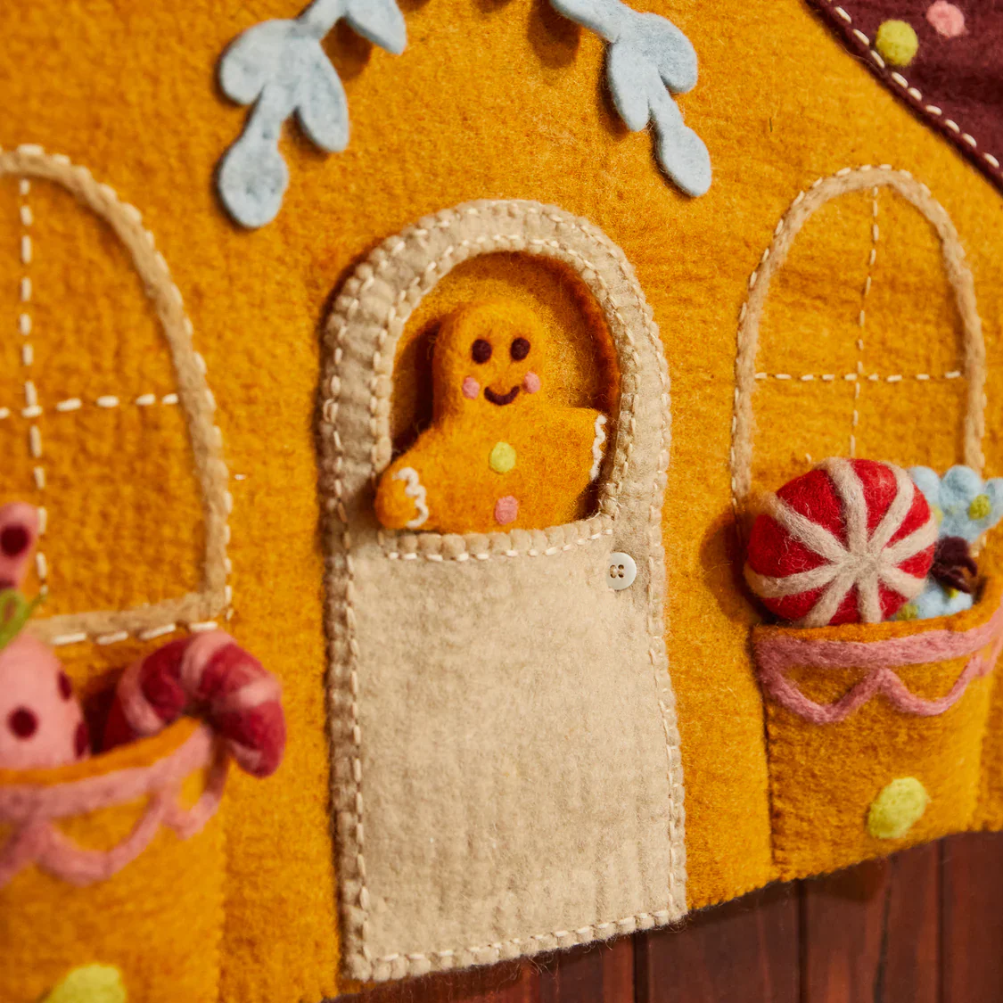 Sage & Clare - Lyon Gingerbread House Wall Hanging - Image 3