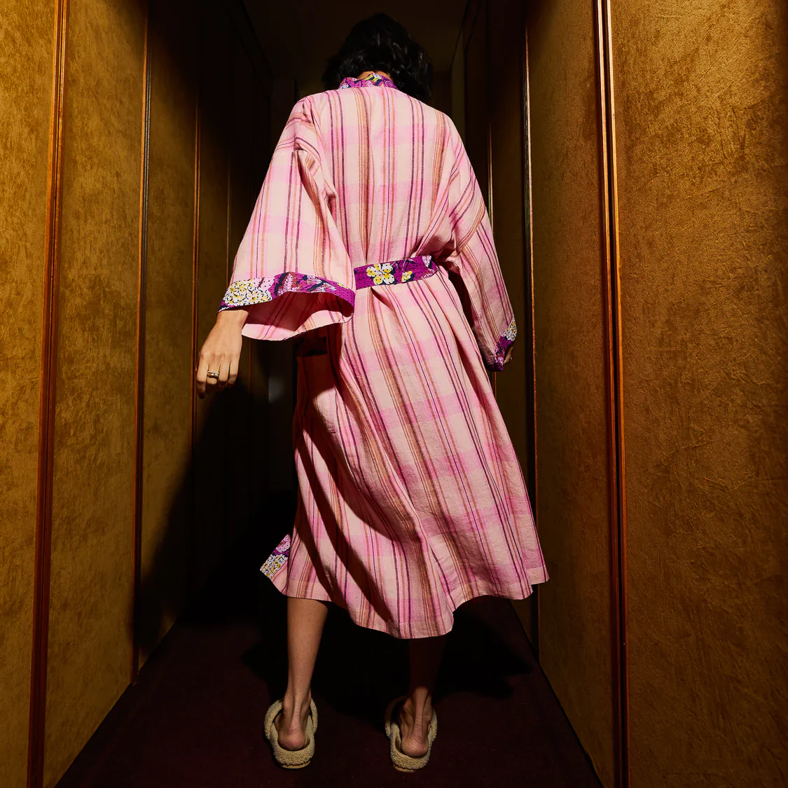 Sage & Clare - Nicolette Linen Robe - Poudre - Image 2