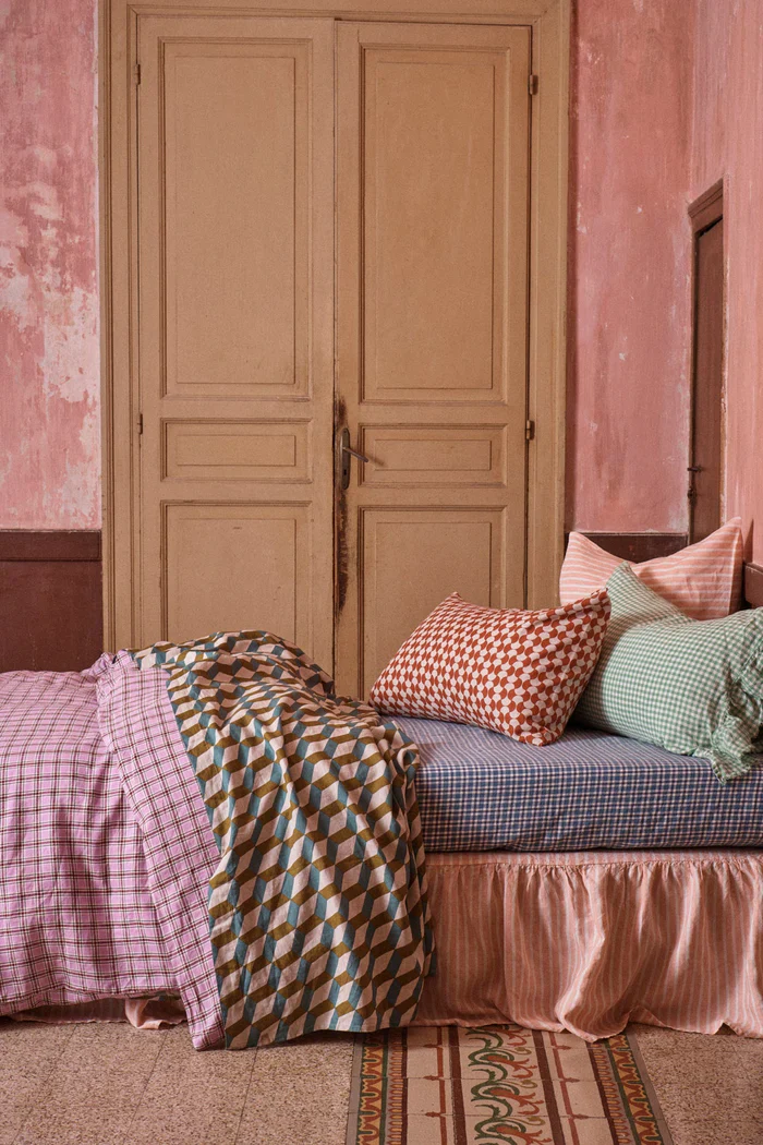 Society of Wanderers - Cefalù Check Fitted Sheet - Queen
