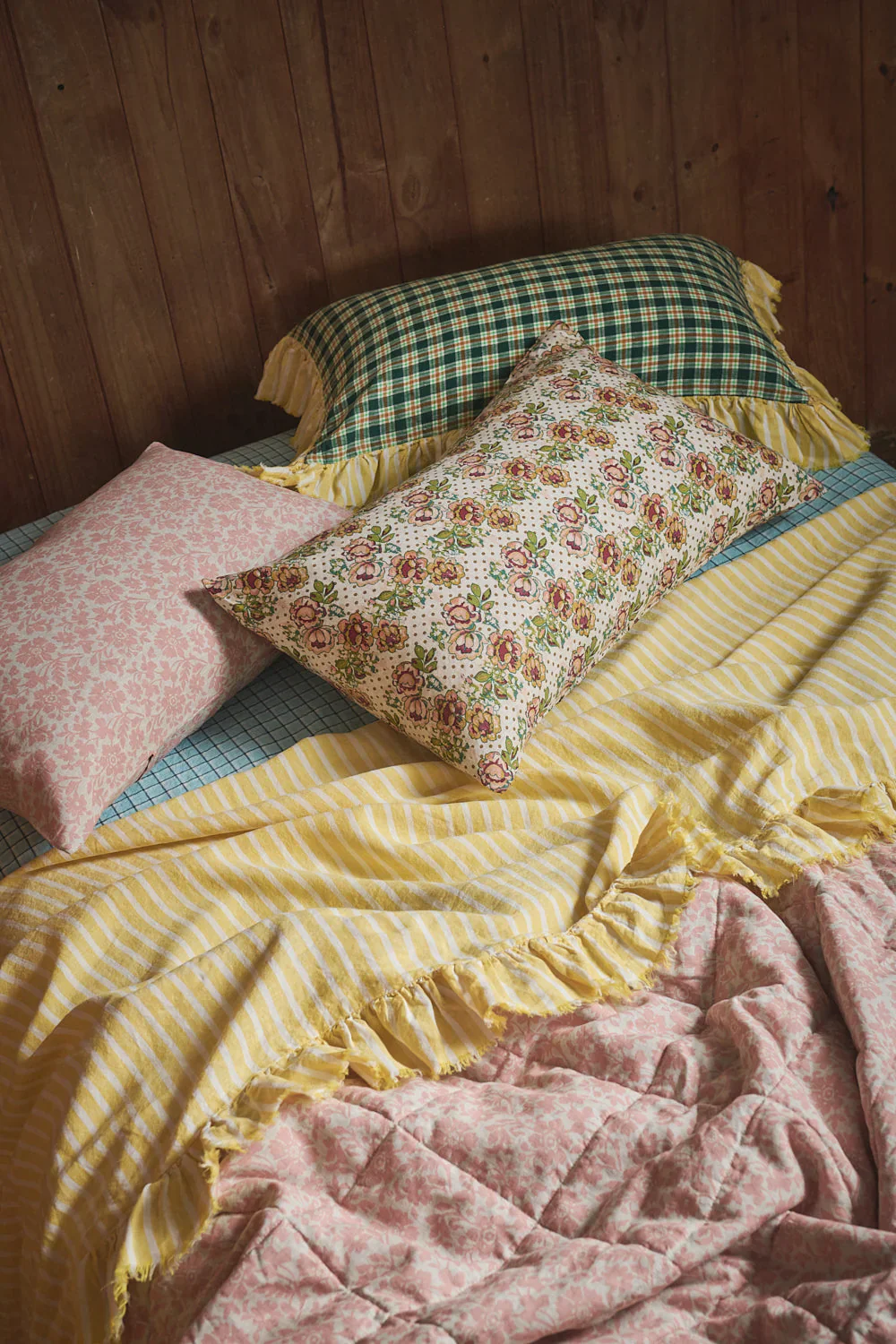 Society of Wanderers - Rhonda Pillowcase Set - Standard - Image 2