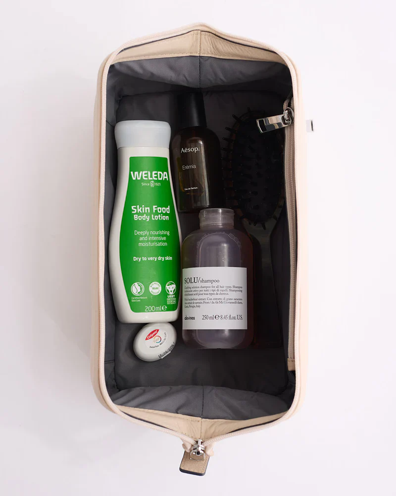 The Horse - Holiday Vanity Case - Oat - Image 6